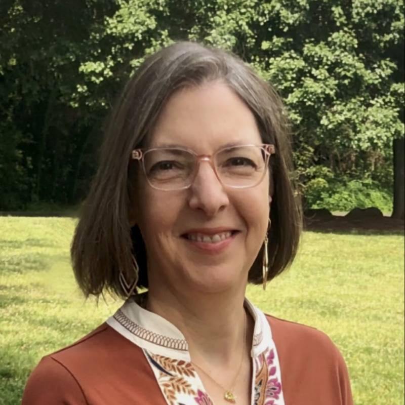 Trainer Marni Jennejahn profile picture