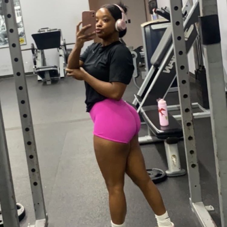 Trainer Kayla Bunns profile picture