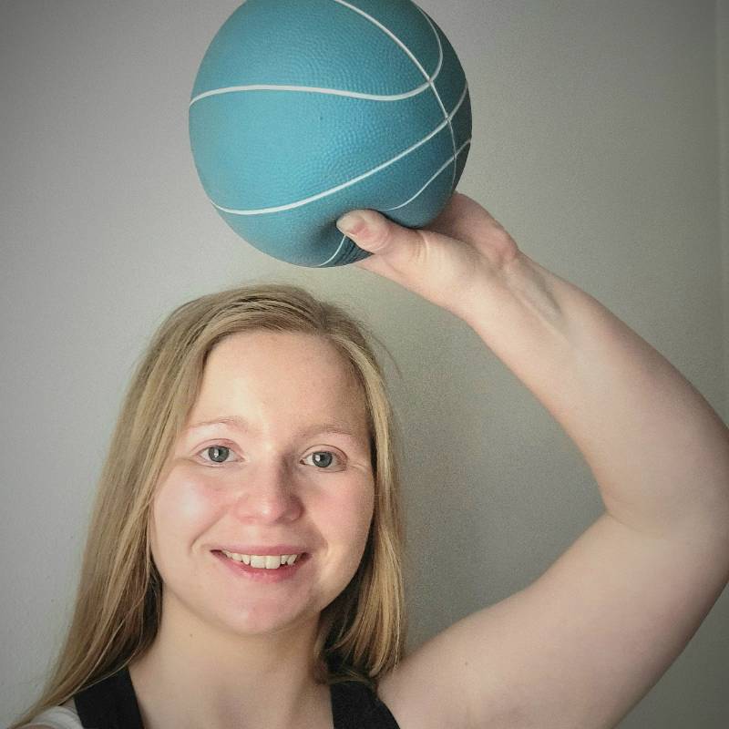 Trainer Michelle Lyden profile picture